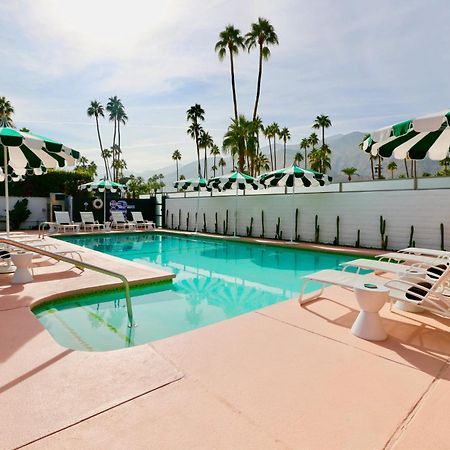 The Marley Hotel By Avantstay Classic Palm Springs Hotel W Pool Hot Tub Extérieur photo
