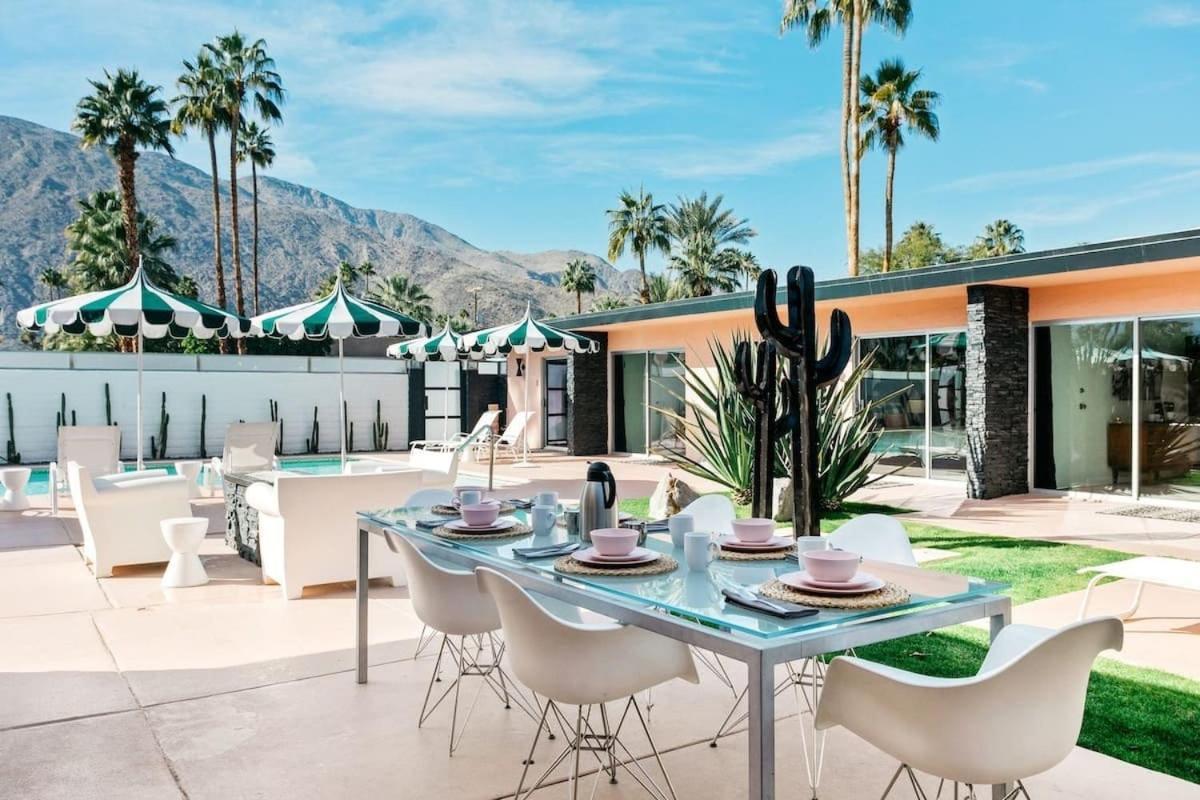 The Marley Hotel By Avantstay Classic Palm Springs Hotel W Pool Hot Tub Extérieur photo